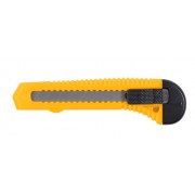 Нож пластиковый корпус лезвие 18мм автоматический замок      